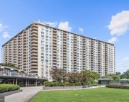 5225 Pooks Hill Rd Unit #623S, Bethesda image