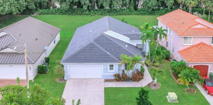 16143 Sw 2nd Drive, Pembroke Pines