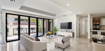 718 Valencia Ave Unit #207, Coral Gables