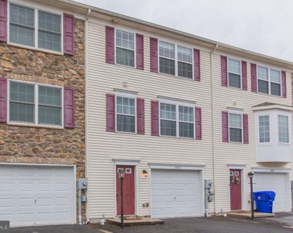3556 Cedarbrook Ct, Fayetteville
