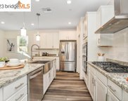 154 Canary Creek Way, Brentwood image