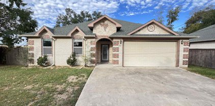 1530 Dearing St., Port Neches