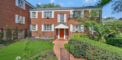 425 W Main Street Unit #91 B, Huntington