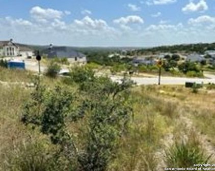 10402 Kendall Cyn, San Antonio