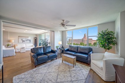 700 Beach Drive Ne Unit 707, St Petersburg