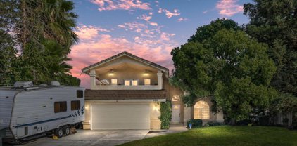 5008 N Hills, Bakersfield