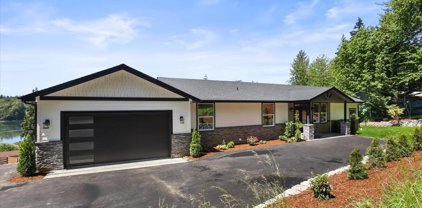 190 E Shorecrest Drive, Shelton