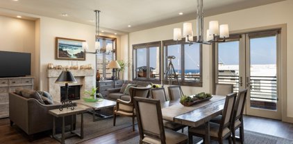 575 Foam ST C, Monterey