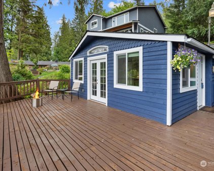 1024 S Lake Roesiger Road, Snohomish