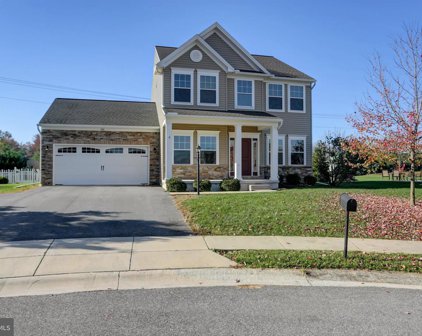 201 Jericho Ln, Shippensburg