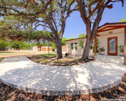 12044 S State Highway 16, Fredericksburg