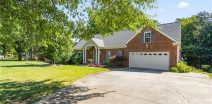 4014 waterview Road, High Point