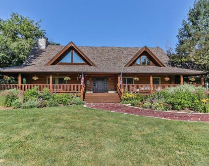 7N710 Sayer Road, Bartlett