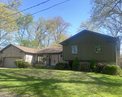 38 Bayshore Drive, Battle Creek