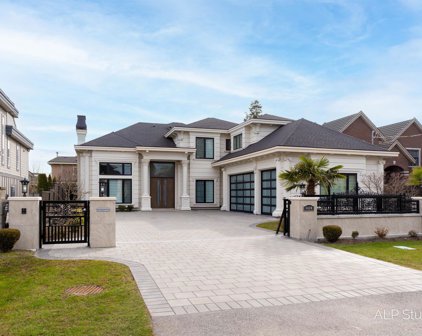 5620 Gibbons Drive, Richmond