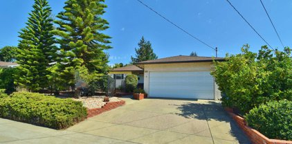 18388 Lake Chabot Rd, Castro Valley