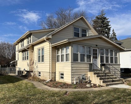 218 S Main Street, Mount Prospect