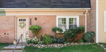 7745 Matisse Way, Springfield