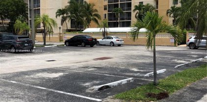 2935 Ne 163rd St Unit #3G, North Miami Beach