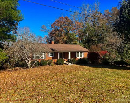 116 N Council Oaks  Street, Morganton