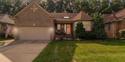 40685 LONG HORN Unit 25, Sterling Heights