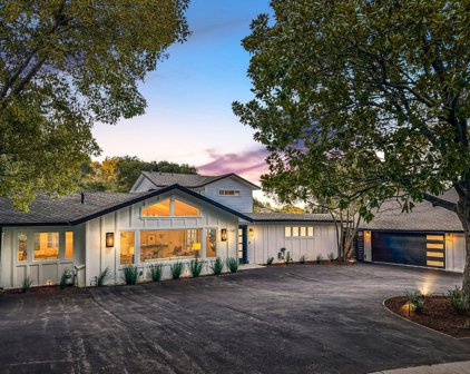 660 Pullman RD, Hillsborough