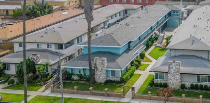 636 E 97th St, Inglewood