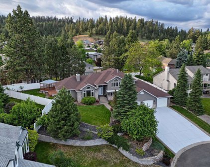 5711 N Vista Grande Dr, Otis Orchards