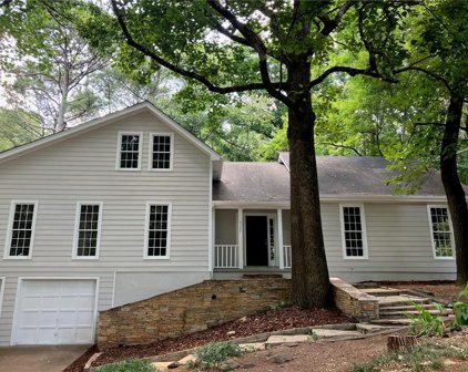 9285 Bluejack Lane, Roswell