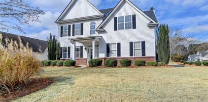 498 Tannenhill Place, Sugar Hill