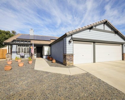 8906 Bremerton, Bakersfield