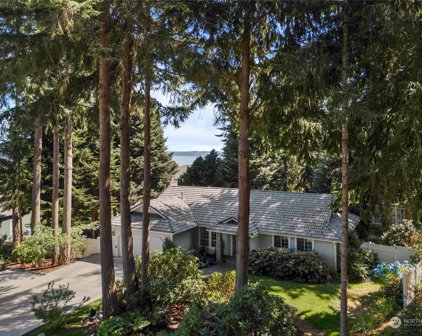 808 122nd St Court NW, Gig Harbor