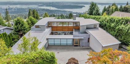1460 Chartwell Drive, West Vancouver