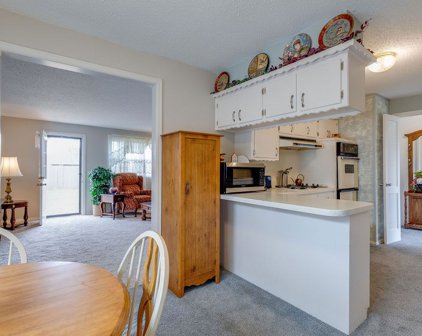 1613 Gladstone Terrace, The Village