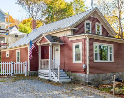 5 Oxford St, Fitchburg