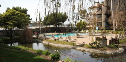 7133 Marina Pacifica Drive S, Long Beach