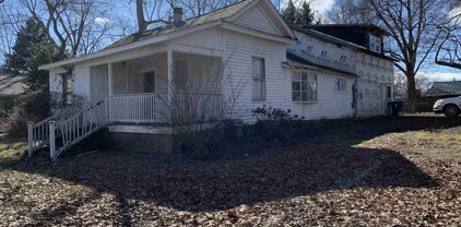 200 S LEE AVE, Landrum