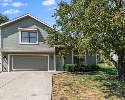 708 White Oak Lane, Liberty