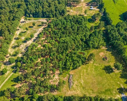 18035 Louisiana Tung  Road, Covington