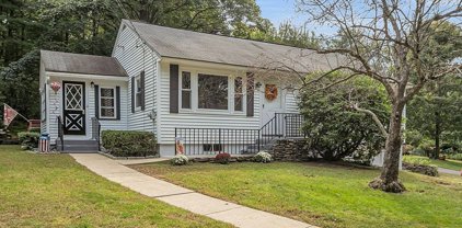 447 Howard St, Lunenburg