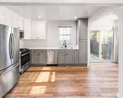 1614 Crenshaw Boulevard, Torrance