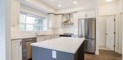 33568 George Ferguson Way Unit 304, Abbotsford
