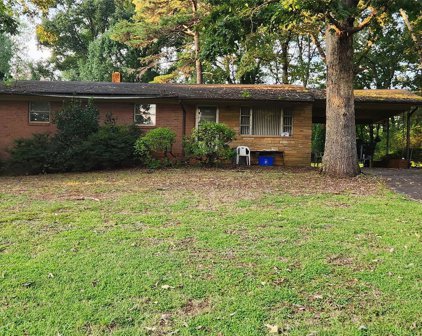 2907 39th Ne Avenue, Hickory