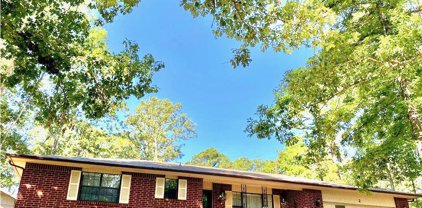 2 Wigston  Lane, Bella Vista
