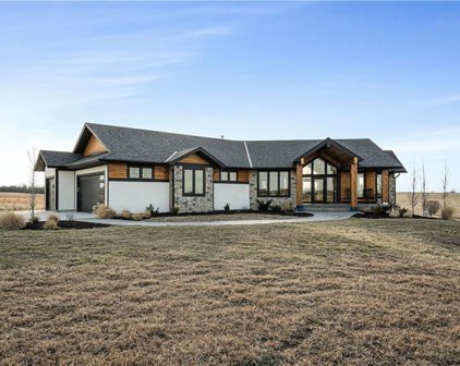 1173 E 2000th Road, Eudora