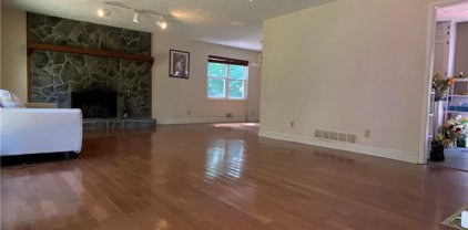 631 Willow Lane, Lawrenceville