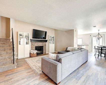 52 Applewood Cmn, Brentwood