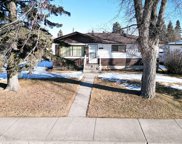 4240 Worcester Drive Sw, Calgary image