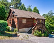 1616 Pinewood Way, Sevierville image