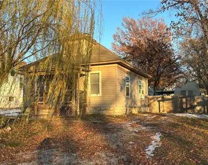 1833 S Hedges Avenue, Independence